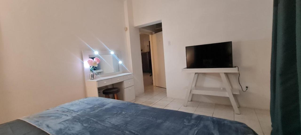 Family Villa With Big Pool And Absolute Privacy 威廉斯塔德 外观 照片