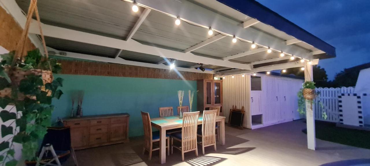 Family Villa With Big Pool And Absolute Privacy 威廉斯塔德 外观 照片